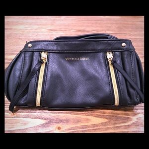 ⭐️SALE⭐️ Victoria’s Secret bag